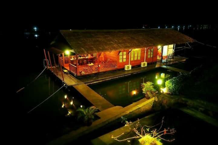 Namsai Resort Kanchanaburi Eksteriør billede